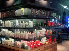 零售区-星巴克臻选(上海长风大悦城店)