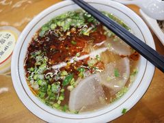 -伊京轩兰州牛肉面(闹市口店)