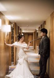 -不晚国际婚纱礼服