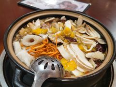 -菌之家·专业纯野生菌火锅·特色炒菌
