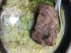 -蒙自源过桥米线(红谷滩万达店)