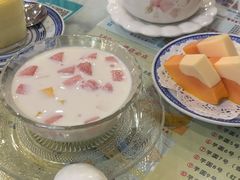 -广信牛奶甜品世家(台东店)