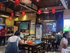 -富正毅三下锅·湘西韵味(天门山索道店)