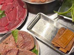 -鹿鸣山草本茶香火锅(园西路店)