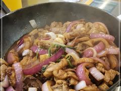 -胡须佬鸡煲四季火锅店(石厦西村直营店)