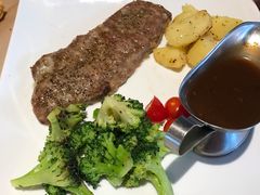 -必胜客(阿罗海店)