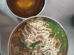 -正宗杨记普洱酸醋米线(总店)