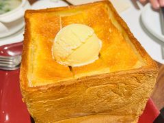 -港丽餐厅(正大店)