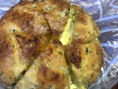 蒜香乳酪包-LELECHA乐乐茶(上海五角场万达广场店)