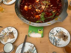 -老表牌·蛙蛙鸡冷锅鱼(成都东站店)