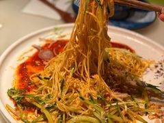 鸡丝拌面-桂满陇天书(南京德基旗舰店)