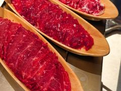 -左庭右院鲜牛肉火锅(金山万达店)