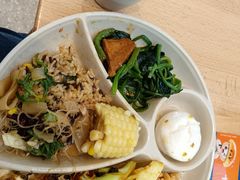 -素满香·全民食养自助(长宁龙之梦店)