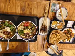 -云阿蛮云南生烫牛肉米线(奉贤路店)