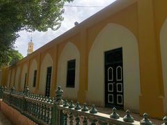 -艾提尕尔清真寺