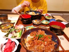 -本格丼·炭火烤肉饭(大悦路成都大悦城店)