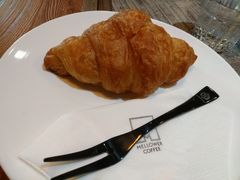 经典牛角-麦隆咖啡Mellower Coffee(弘基时尚生活中心店)