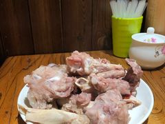 羊骨头-有奴思烤肉·清真(正宁路店)