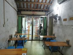 -陈氏老字号十三小炸炸店