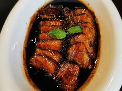 招牌焦糖黑叉烧-维园悦谱·海派家常菜(乌鲁木齐南路店)