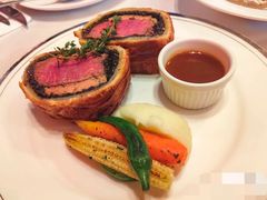 -塞纳河法国餐厅(意式风情街店)