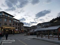 -达仓郎木寺院