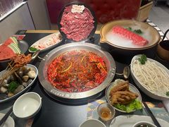 -廖掌柜·重庆鲜货火锅(上海首店)