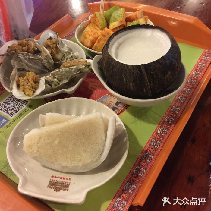 海口骑楼小吃街图片