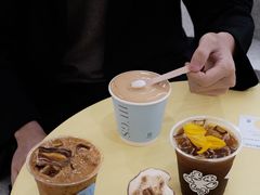 -HUGS coffee(东区店)