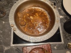 -牛YO寿喜烧·铁板烧和牛火锅自助(市府恒隆店)