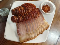 -罗氏豆花饭庄·川菜·土火锅·豆花(卡都花苑店)
