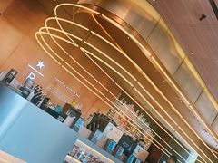 -星巴克臻选(上海虹桥新天地三店)