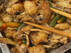 -鸿顺老铁锅美蛙鱼府(解放碑店)