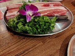 -明洞阿姨·韩式酱蟹烤肉·创意料理(三元桥店)