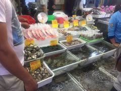 -拉威海鲜市场
