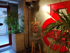 -HIGH FIVE哈福手工汉堡(桂林路店)