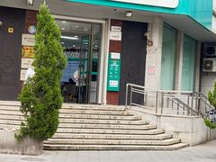 -陆家浜路(地铁站)