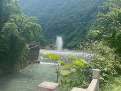 -重庆神龙峡漂流