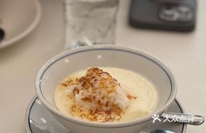 Osmanthus Wine-Infused Cheese