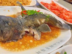 -四川小胡子海鲜(丁村万人海鲜广场店)