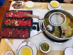 -田村·酸汤鲜牦牛肉火锅(布达拉宫广场店)