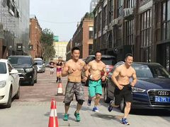-CrossFit MET综合体能训练馆(朝阳路店)