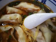 馄饨汤-聚笼鲜美食(凤凰街店)