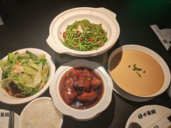 -小菜园新徽菜(青岛市南万象城店)