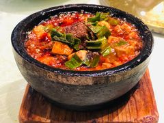 -万重锦·人文川菜馆(骡马市店)