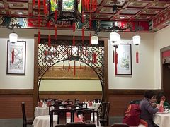 -梅龙镇酒家(南京西路总店)