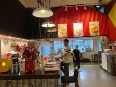 -又见马甲M8融合西餐厅(体育中心店)