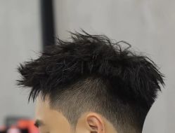 -PE SALON