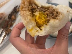 咸蛋黄超人包-老陶包子铺(南大西南村店)