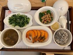 -莉泽月子中心(凯旋江景店)